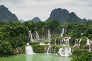 Thác Pú Nhu - Điểm du lịch sinh thái mới hấp dẫn du khách gần xa